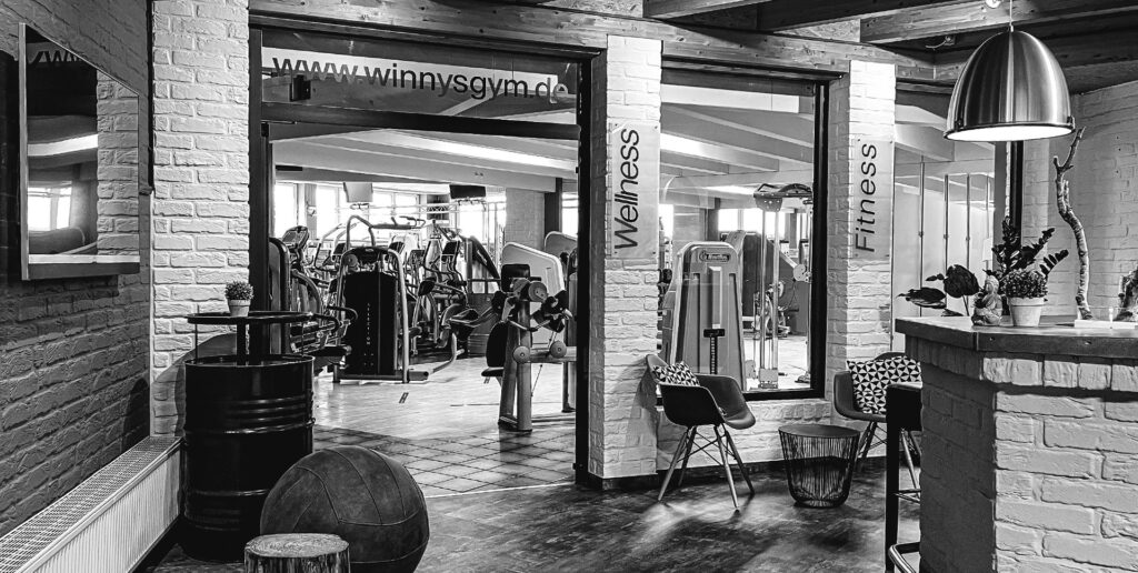 Winny's Gym Fitness Studio Eingangsbereich
